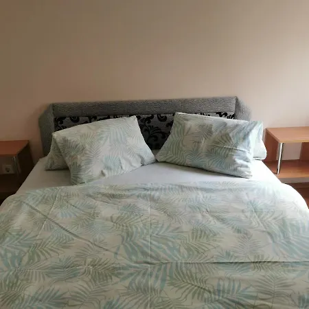 Noémi Wellness Apartamento *