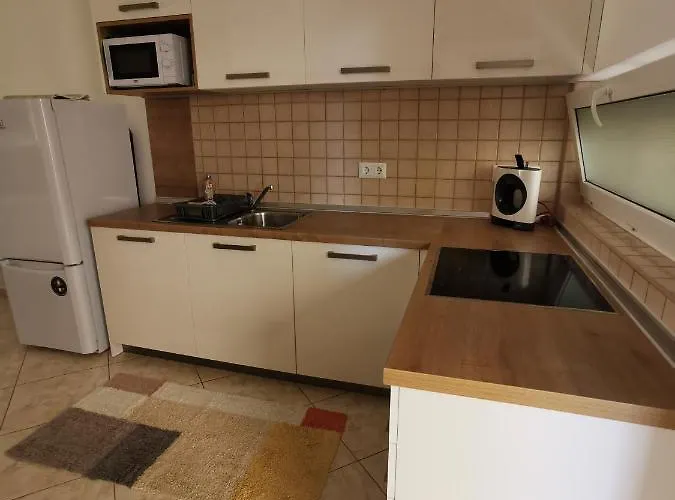 Noémi Wellness Apartment *
